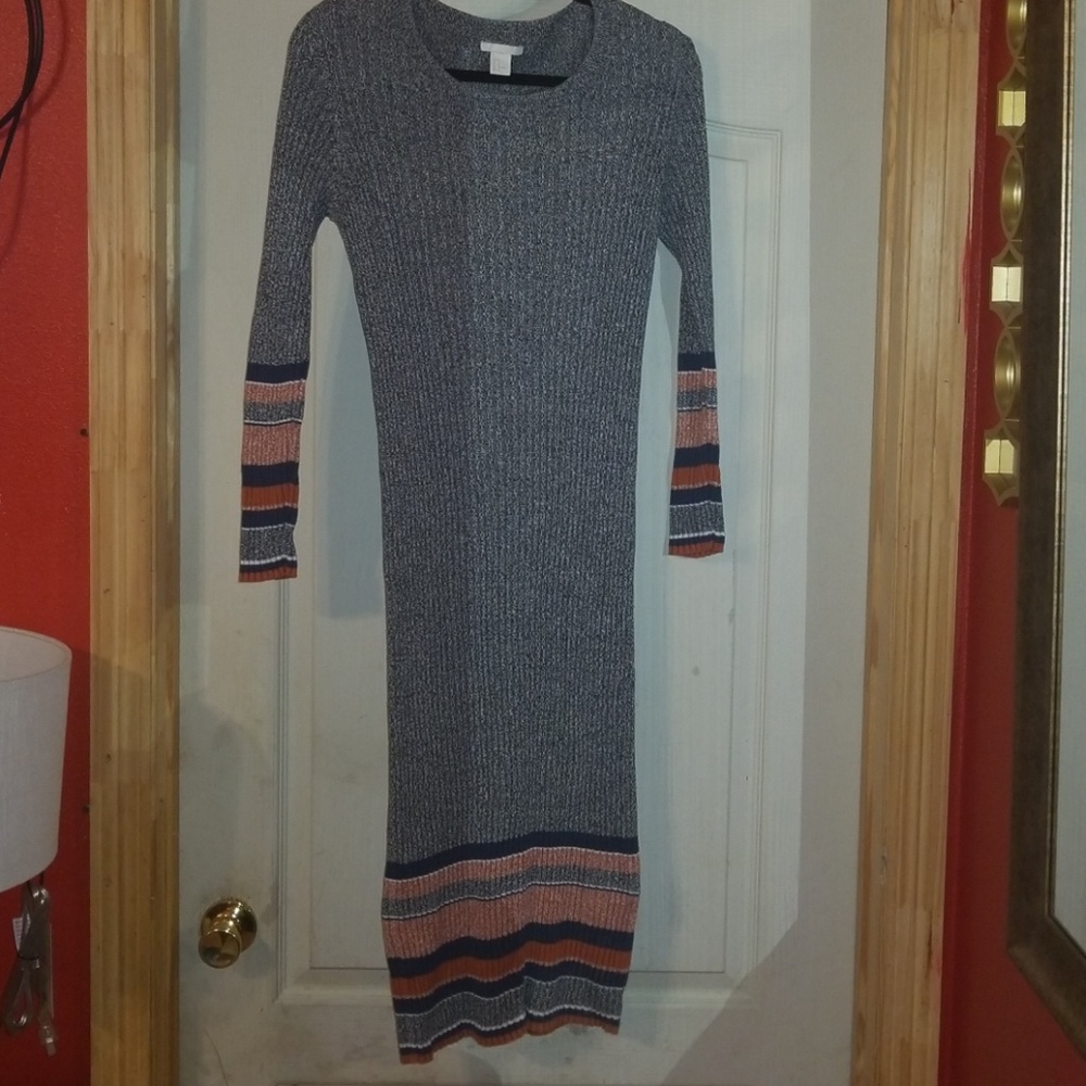 Size M sweater dress